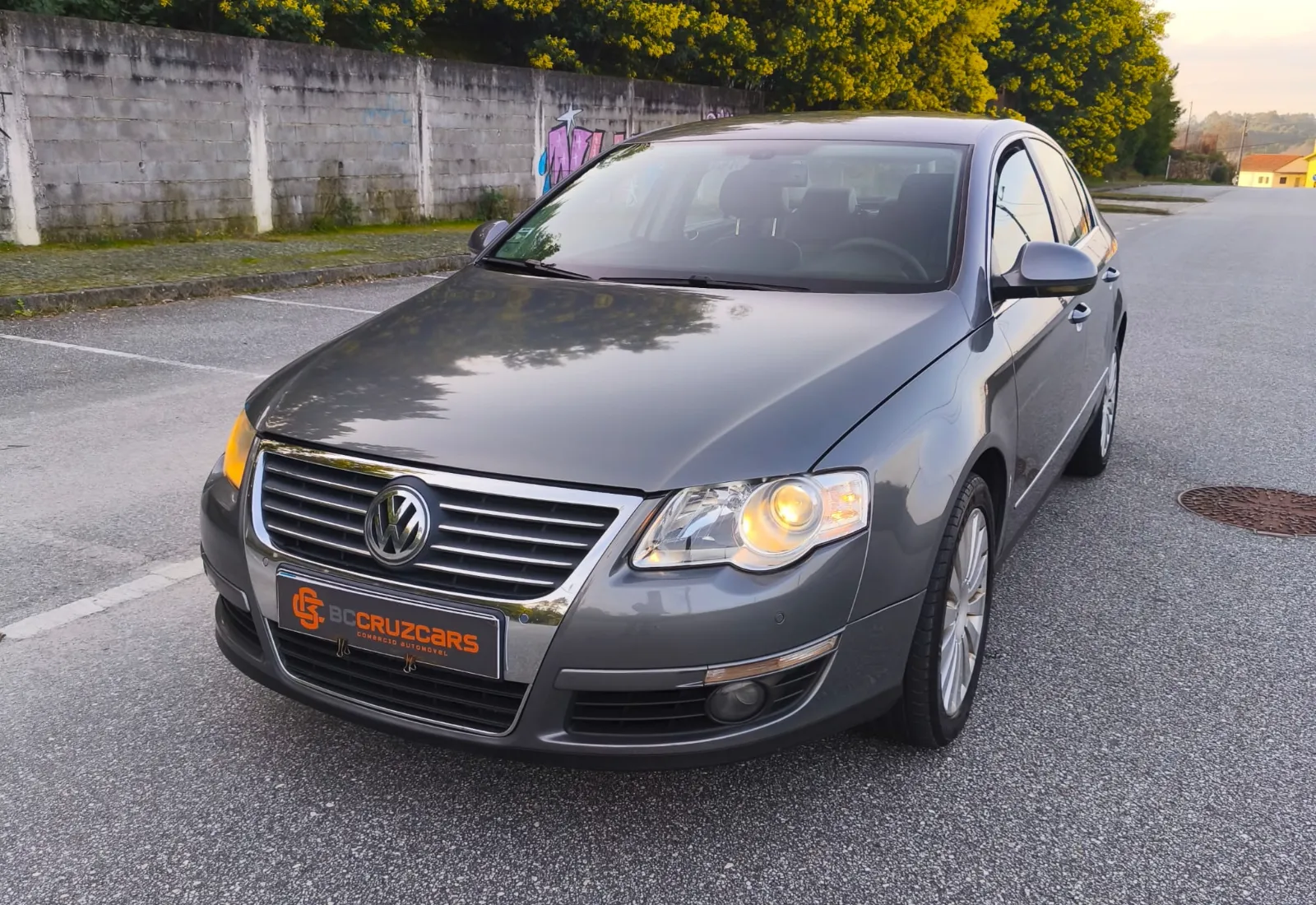 Volkswagen Passat - Cruz Cars