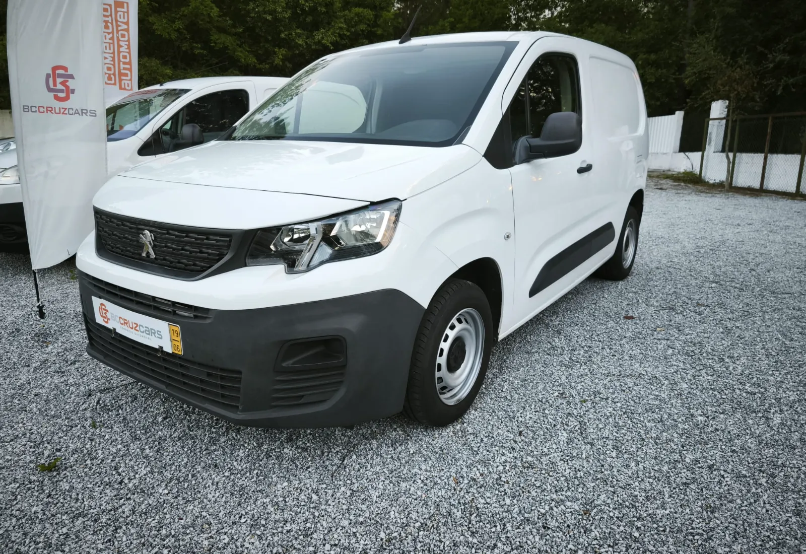 Peugeot Partner L1 Pro - Cruz Cars