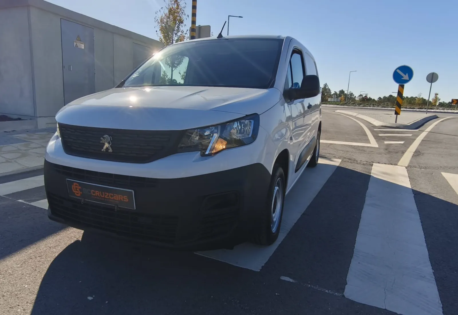 Peugeot Partner L1 Pro - Cruz Cars