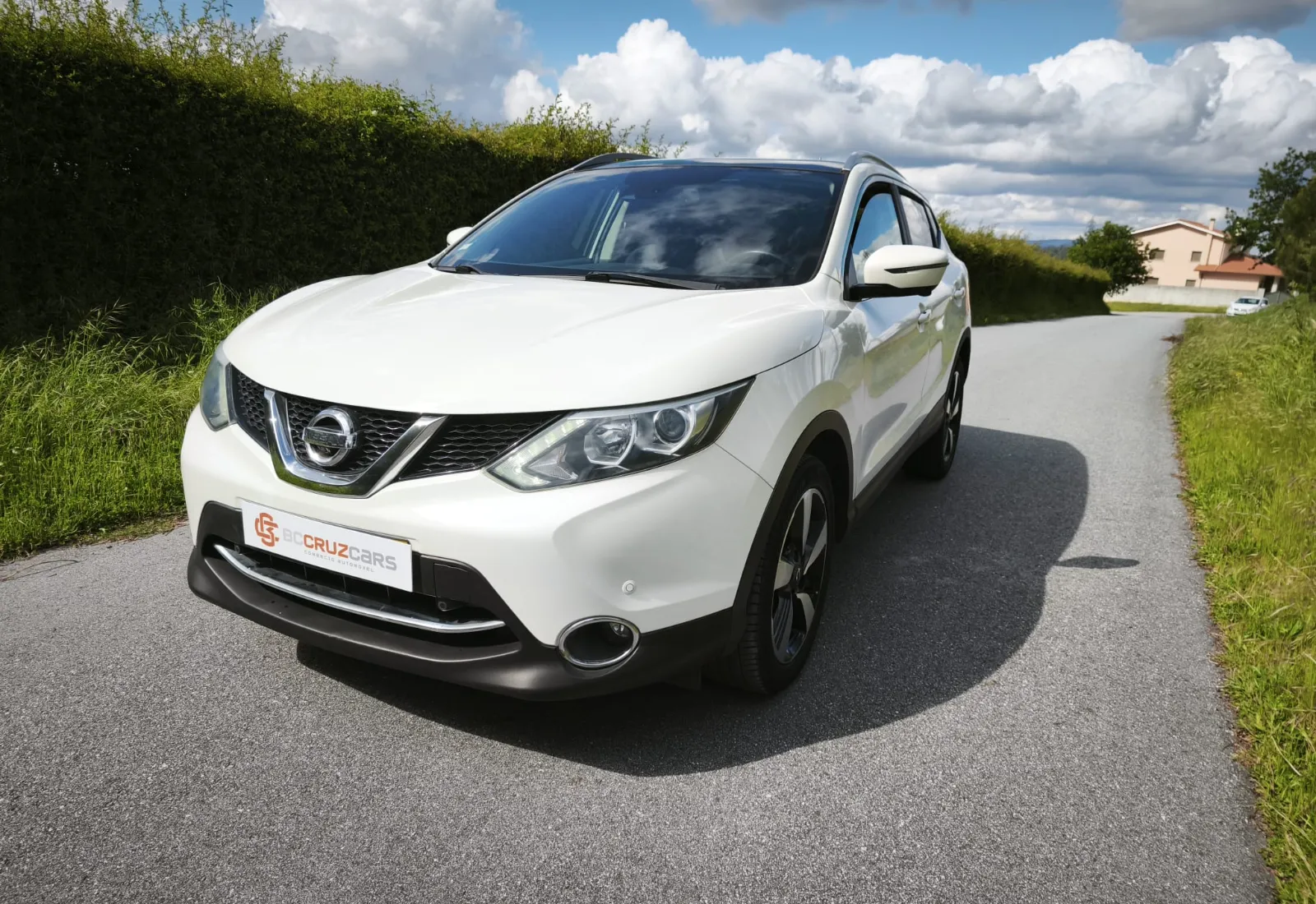 Nissan Qasqhai N-Connecta 18 - Cruz Cars